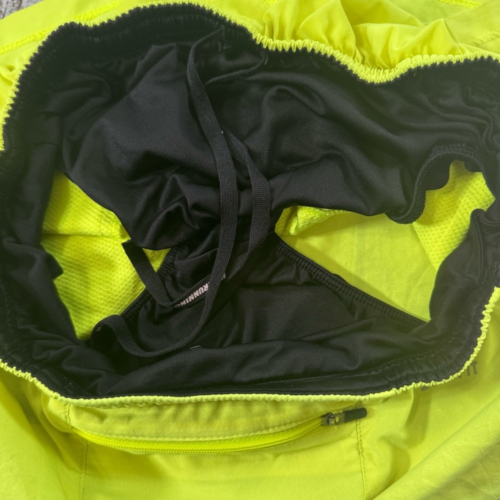 Nike Dri-FIT Men’s Large Neon Yellow Running Shorts Zipper Pocket - Picture 5 of 10